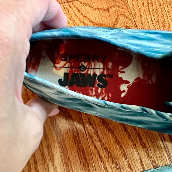 Sperry x JAWS Special Edition Woman’s Blue Ocean Water Print Boat Shoes Size 7 M - Picture 5 of 11